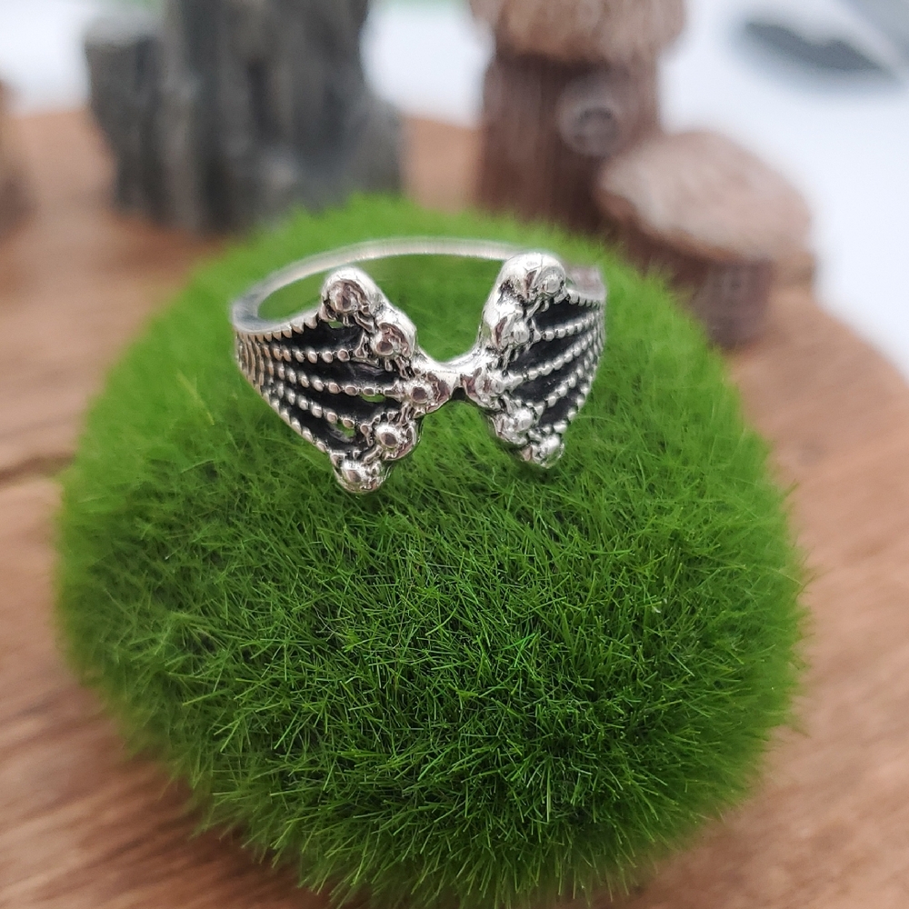 Butterfly‎ Wing Ring Size 5 R813
